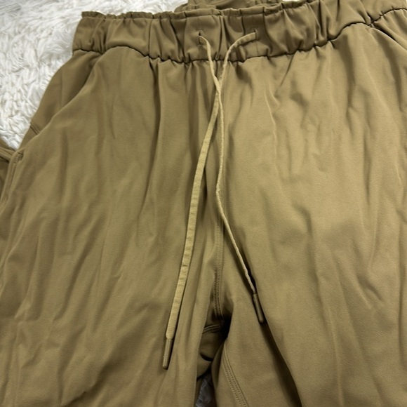 Lululemon Stretch High-Rise Jogger *Shorter Length Artifact - Picture 2 of 7